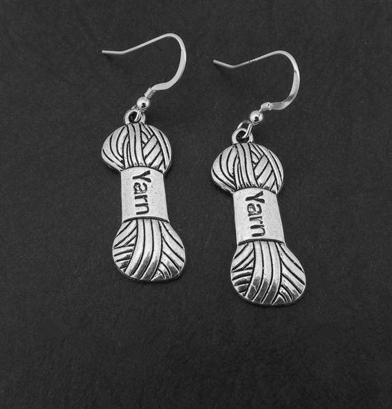 Hand-made vintage alloy jewelry ear hooks_voghion.com