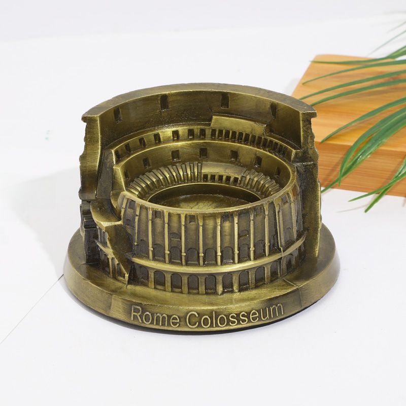 Neie Kolosseum Modell Metall Bastelen Aschenbecher Modell Landschaftlech Touristen Souveniren Kreativ Ornamenter_voghion.com