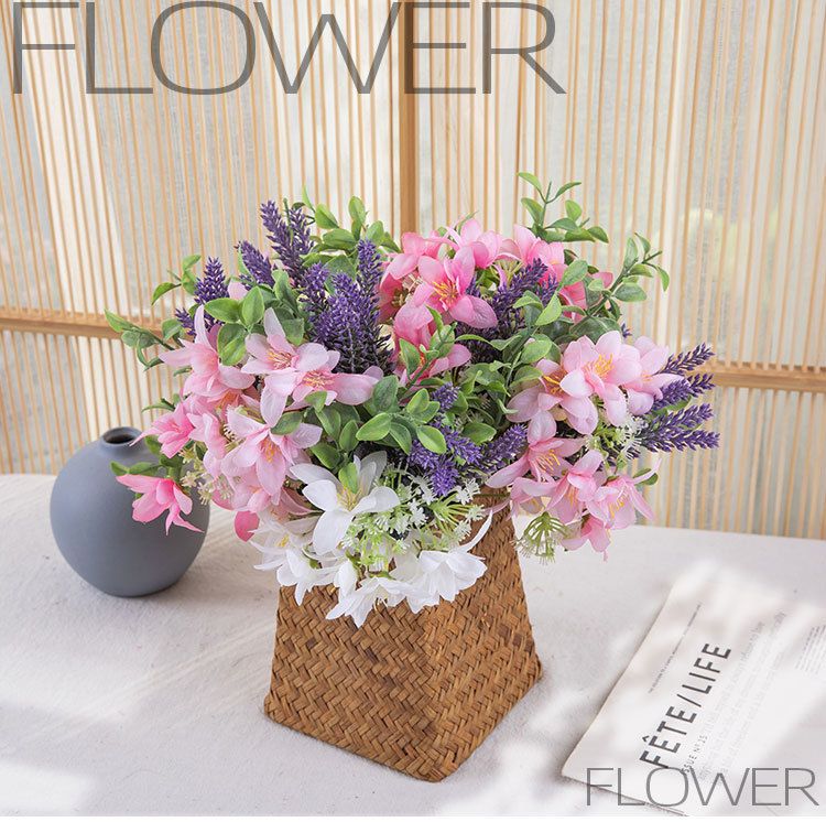 Fournitures de fête et de fête Simulation Fleur Petit chrysanthème sauvage Herbe Bouquet INS Fleur Plante verte Décorations de mariage_voghion.com