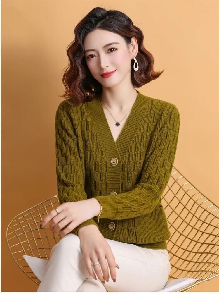 【 Cashmere Family 】 V-Ausschnitt Woll-Cardigan, Damen kariertes Temperament, Mutters gestrickter Außenschichtpullover,_voghion.com