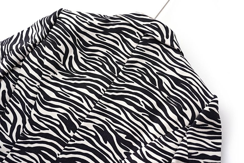 Damenbekleidung Herbst und Winter Catwalk New Zebra Print Slim Fit Kleiner Anzug Taillenanzug Pendeln Damenoberteil_voghion.com