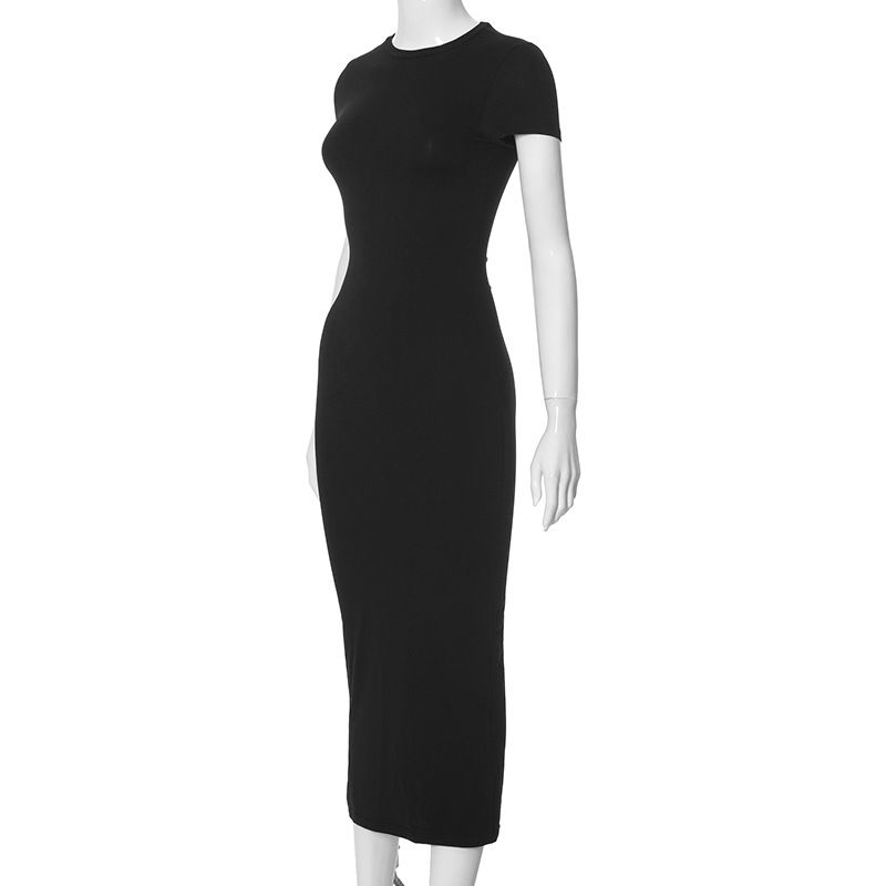 Abito da donna alla moda, a maniche corte, aderente, con scollo rotondo, tinta unita_voghion.com