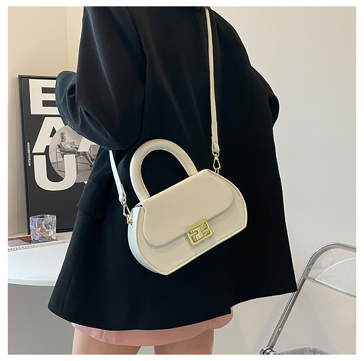 Tas Dames 2023 Nieuwe Draagbare Harde Shell Damestas Mode Tassen Dames Schoudertas Grensoverschrijdende Eenvoudige Messenger Damestas_voghion.com
