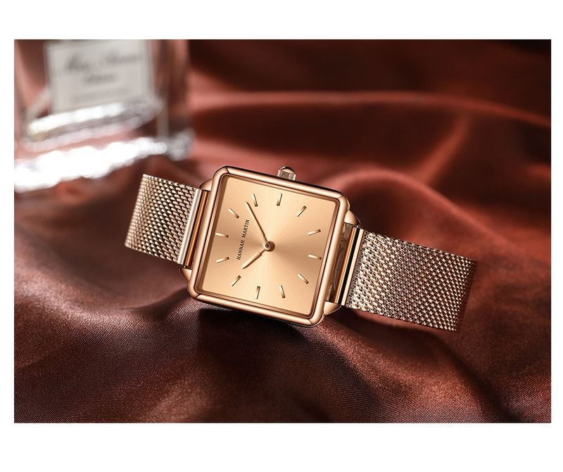 Hannah Martin Women‘s Watch Retro Simple Temperament Small Square Watch Ins Super Hot College Style_voghion.com
