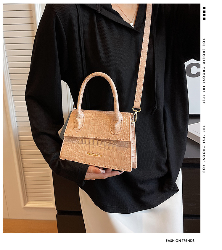 Petit sac carré à motif crocodile transfrontalier pour femme, nouveau sac à bandoulière haut de gamme de style occidental, texture tendance, sac messager, 2023_voghion.com