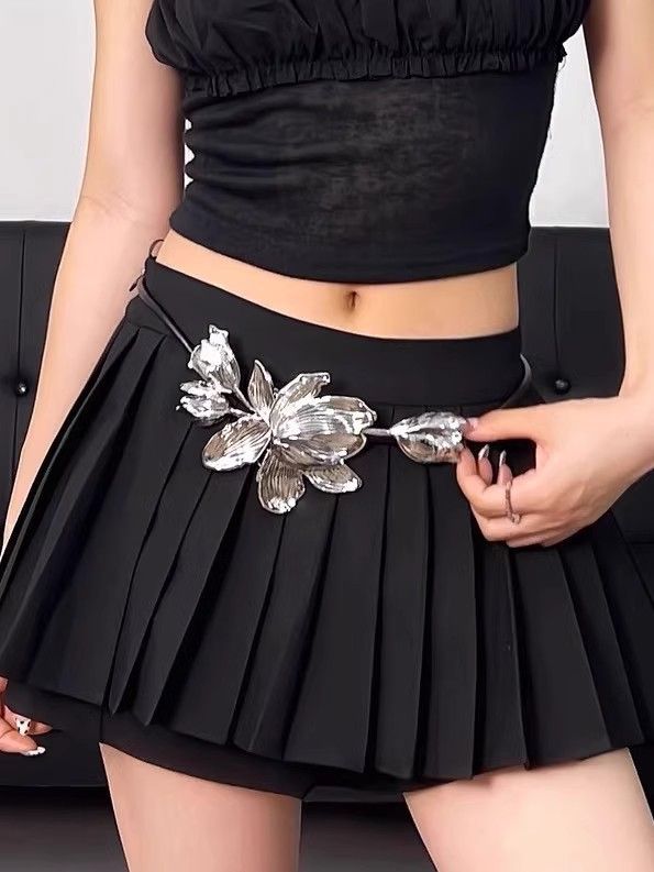 Gold Große Blume Taille Kette Dünnen Gürtel Für Frauen Schwarz Leder Seil Persönlichkeit Elegante Einfache Mode Kleid_voghion.com