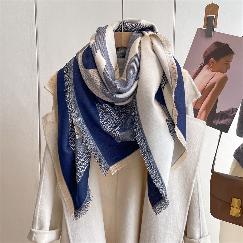 2024 Autumn/Winter New Square Art Style Cashmere Scarf Women's Warm Air Conditioning Room West Blanket Shawl_voghion.com