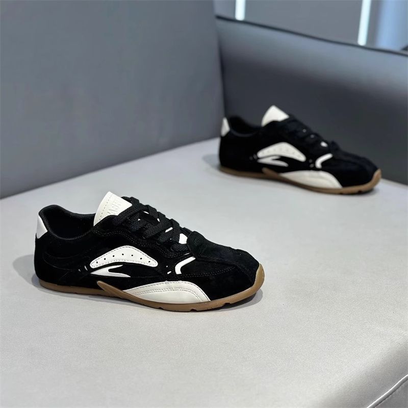 Herrenschuhe im neuen Sommerstil 2025 ohne Absatz, lässig, ein Fuß, halbe Stütze, vielseitige, trendige Canvas-Schuhe_voghion.com