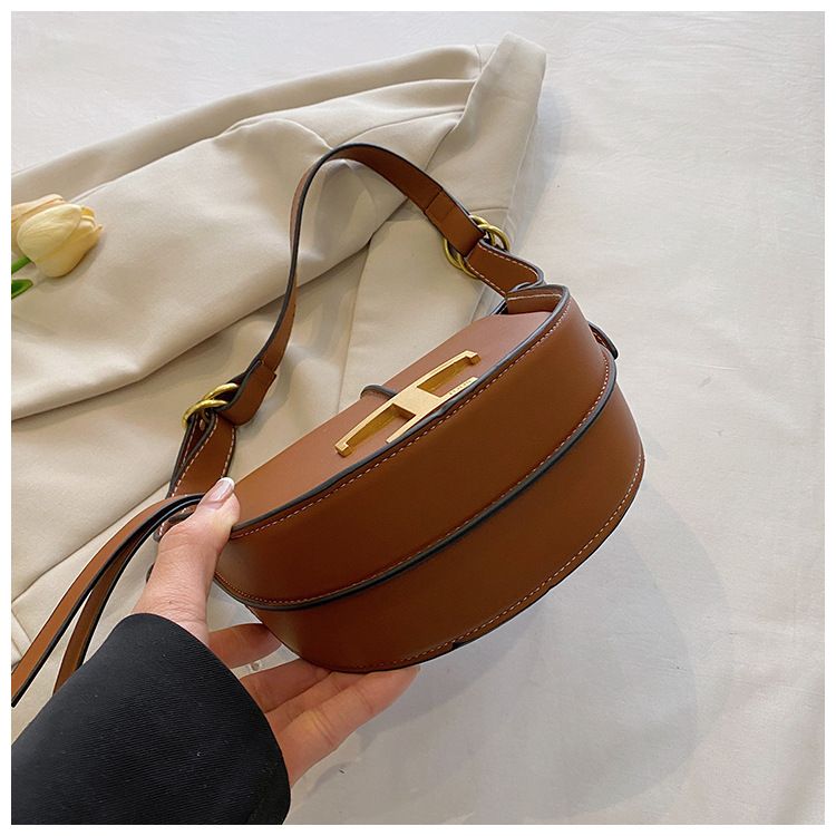 2024 nou geantă semilună din piele naturală geantă de nișă cu jumătate de lună la subrat geantă de șa producătorii de genți de umăr en-gros_voghion.com