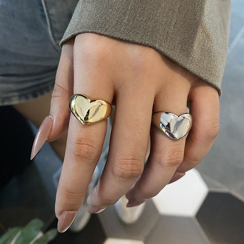 Moda Argento Colore Tendenza Creativo Nuovo Amore Cuore Forma Anello Oro Leggero Metallico Texture Ragazze Gioielli Coppia_voghion.com