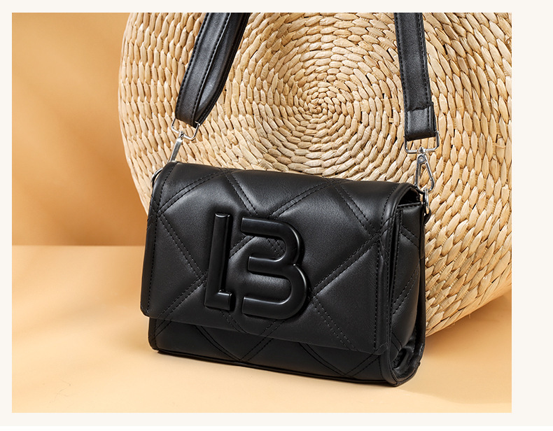 2023 Casual Free And Easy Casual Borsa da donna monospalla Borsa transfrontaliera borsa da donna con linea di pressione a rombo digitale di moda popolare_voghion.com