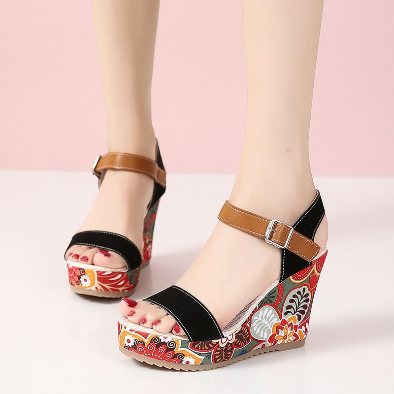 2025 New Large Shoes, High Sandals, Slope Heels, Embroidered One Word Buckle With Open Toe Thick Bottom, Women's_voghion.com