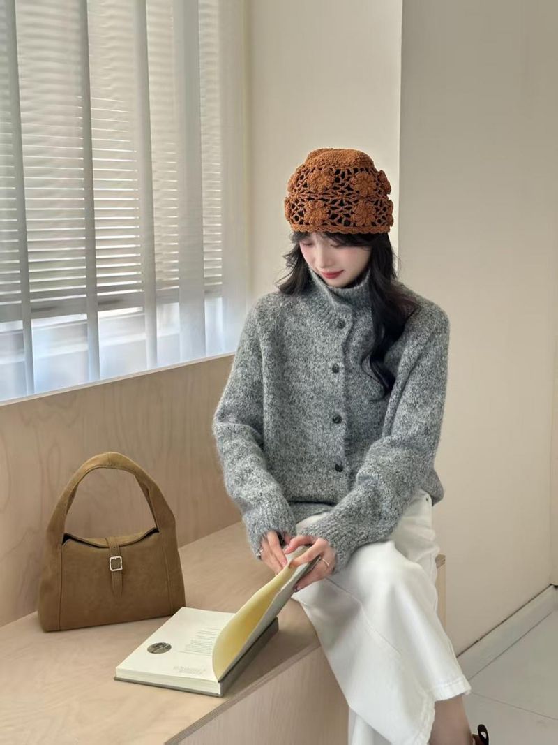 Lässiger Cardigan mit hohem Kragen und Holzknöpfen für Damen, beidseitig tragbar, weich und vielseitig._voghion.com