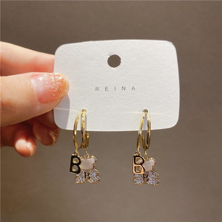 orecchini ad ago in argento s925 orecchini versatili personalizzati in metallo internet celebrità temperamento moda semplice lettera B orecchini con orso per donna_voghion.com