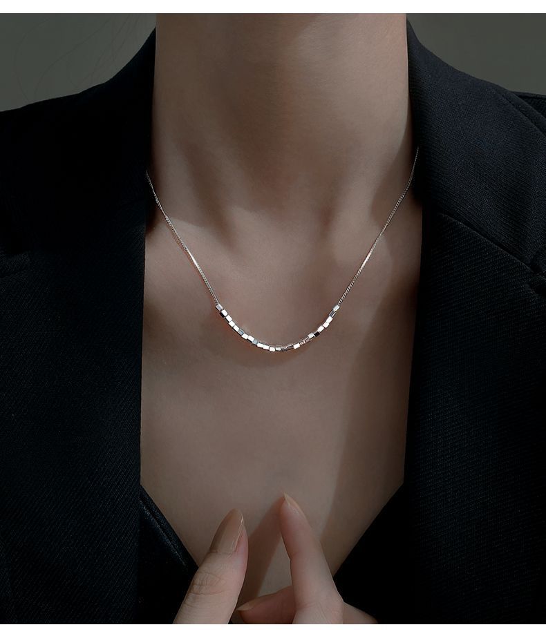 Sterling Square Geometric Necklace For Women, Light Luxury, High-End Feel, Niche Design, Fragmented Silver Collarbone_voghion.com