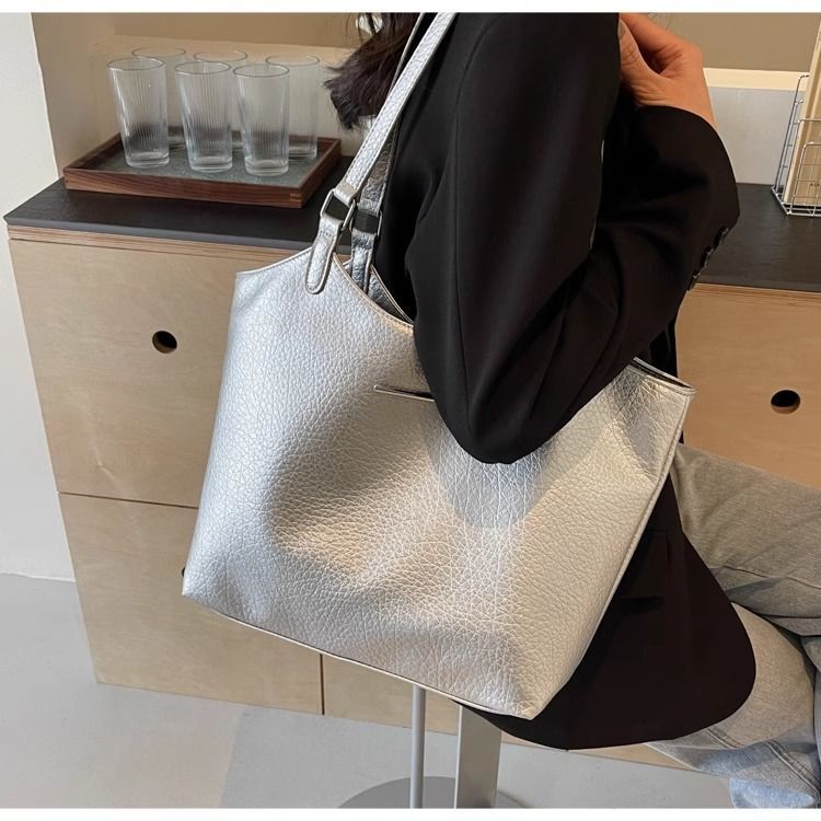FOUR ONE Pendlertasche mit großem Fassungsvermögen für Damen, neue modische Unterarmtasche im koreanischen Stil mit einer Schulter, Handgriff in Hundert Schritten_voghion.com