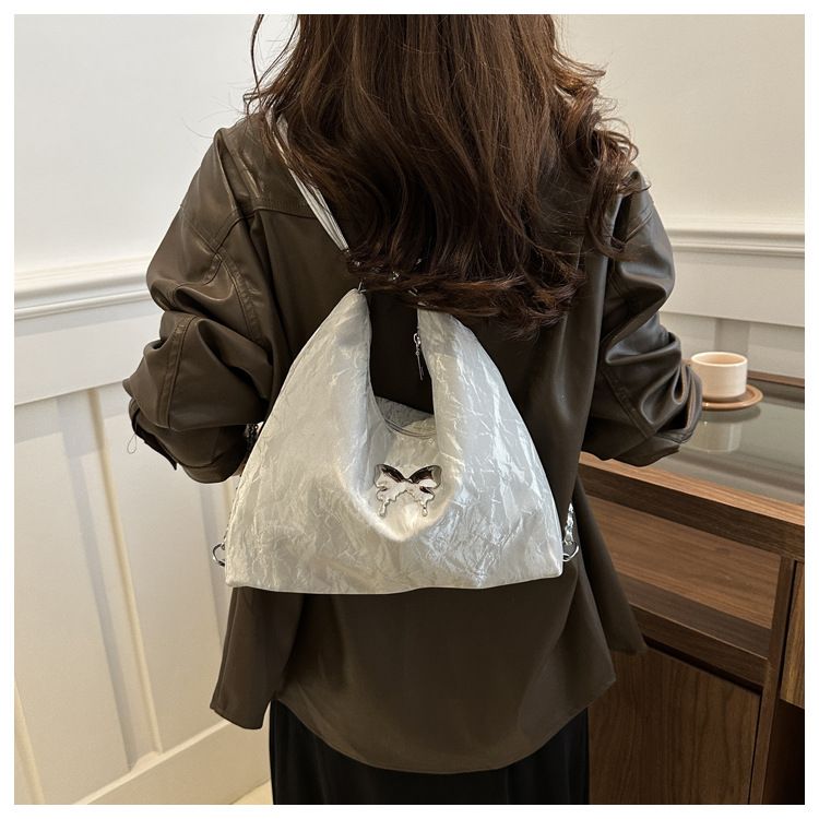 2024 nuova farfalla coreana moda zaino tracolla a catena borsa a tracolla singola borsa per studenti in classe borsa tote di grande capacità_voghion.com