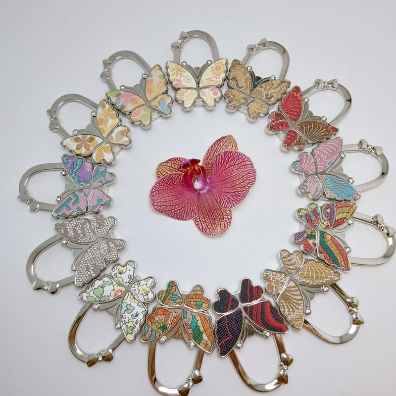 Glittering Butterfly Bag Hook - Stylish & Decorative Alloy Bag Accessory With Multiple Color Options Hook Bag Hook Bag Hardware Crafts_voghion.com