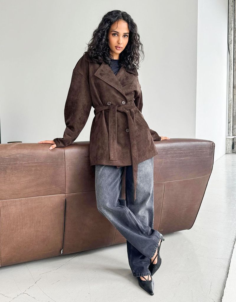 Retro Brown Suede Jacket Lace Up Coat Women's Design Sense Temperament Fashion 2025 Autumn And Winter New Style_voghion.com