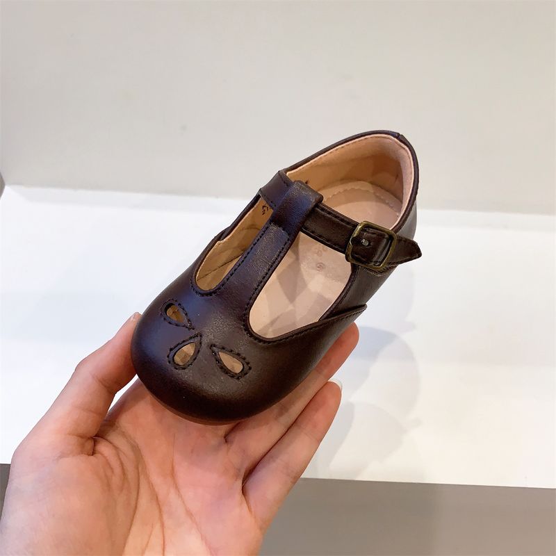 Neue retro kinder schuhe mädchen leder schuhe hohl atmungsaktive baby prinzessin schuhe kinder beiläufige einzelne schuhe_voghion.com