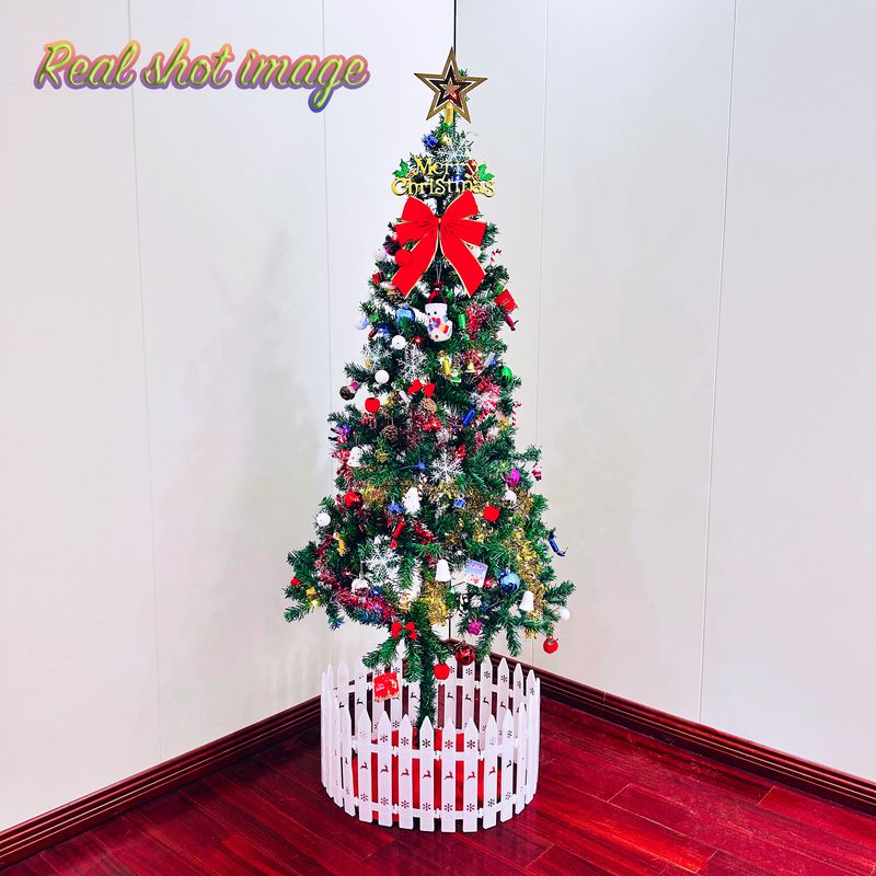 5 ft Artificial Christmas Tree with LED Energy-Saving Lights, Includes 109 Pendants, Tree Skirt, and Guardrails_voghion.com