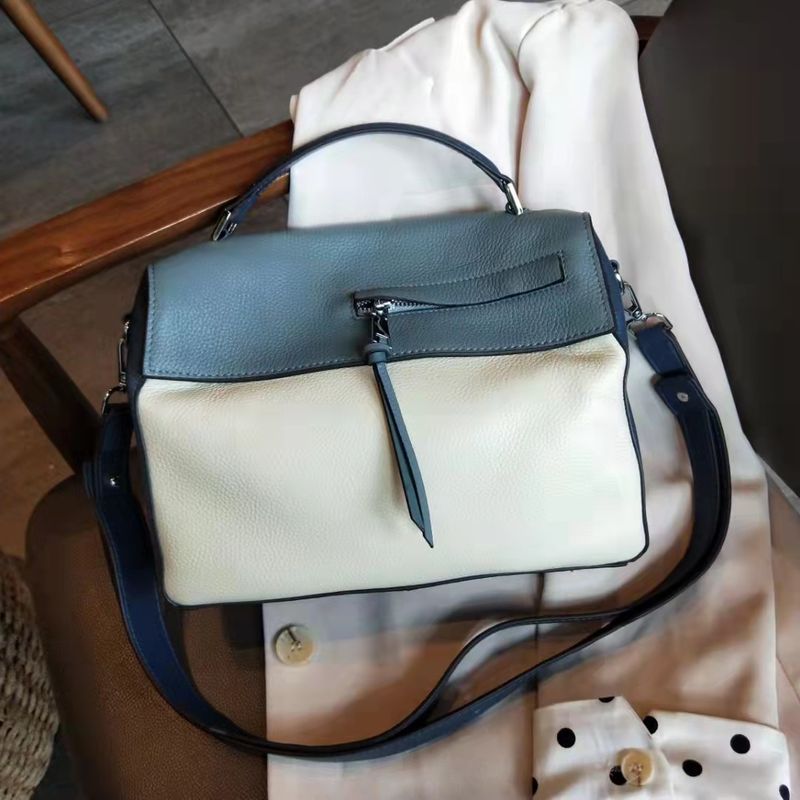 Borsa a tracolla monospalla da donna, versatile, alla moda, di grande capacità, in morbida pelle, con tracolla lunga, nuova, sottobraccio_voghion.com