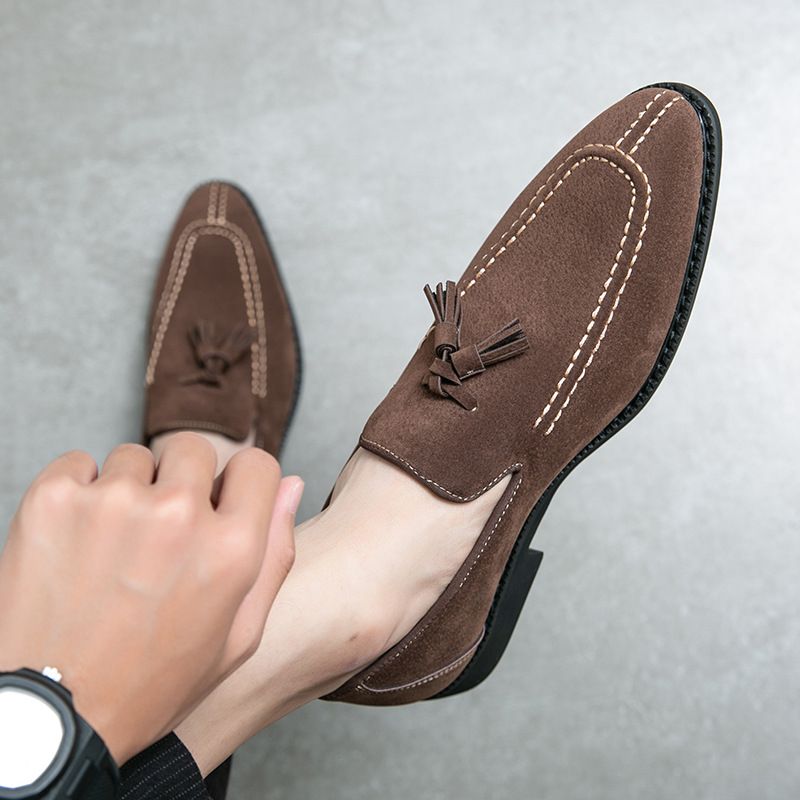Mocassini da parrucchiere con nappe in pelle scamosciata, adatti a tutte le stagioni, casual, in stile britannico, da uomo, con punta a punta, versione coreana estiva_voghion.com
