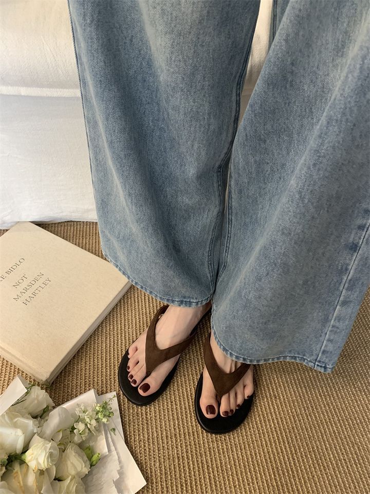 Comode infradito casual antiscivolo con fondo morbido per le vacanze estive da donna, con sandali a punta piatta._voghion.com