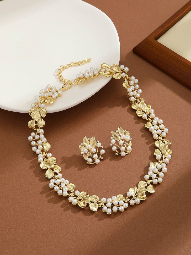 Δημοφιλές Fashion Pearl Drop κρεμαστό γυναικείο κολιέ Νέα σκουλαρίκια Σετ δύο τεμαχίων_voghion.com