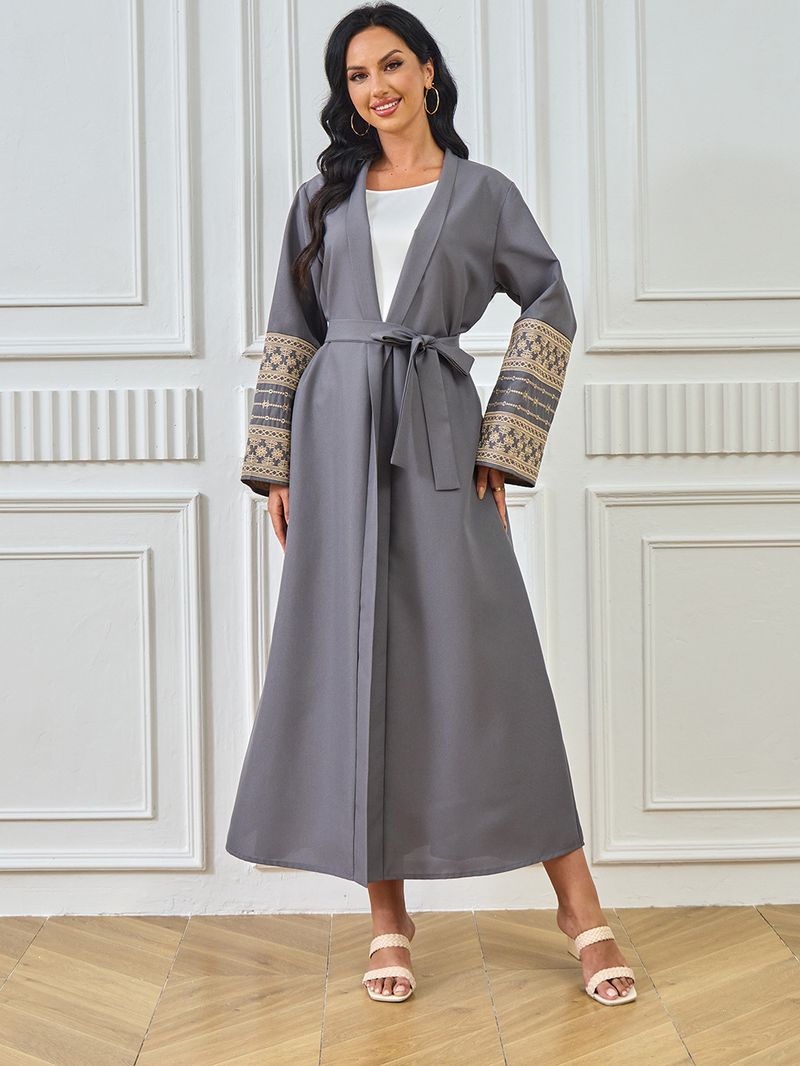 Sieviešu apģērbs Abaya Tuvo Austrumu musulmaņu modes elegants kardigans izšūta kleita sieviešu halāts_voghion.com