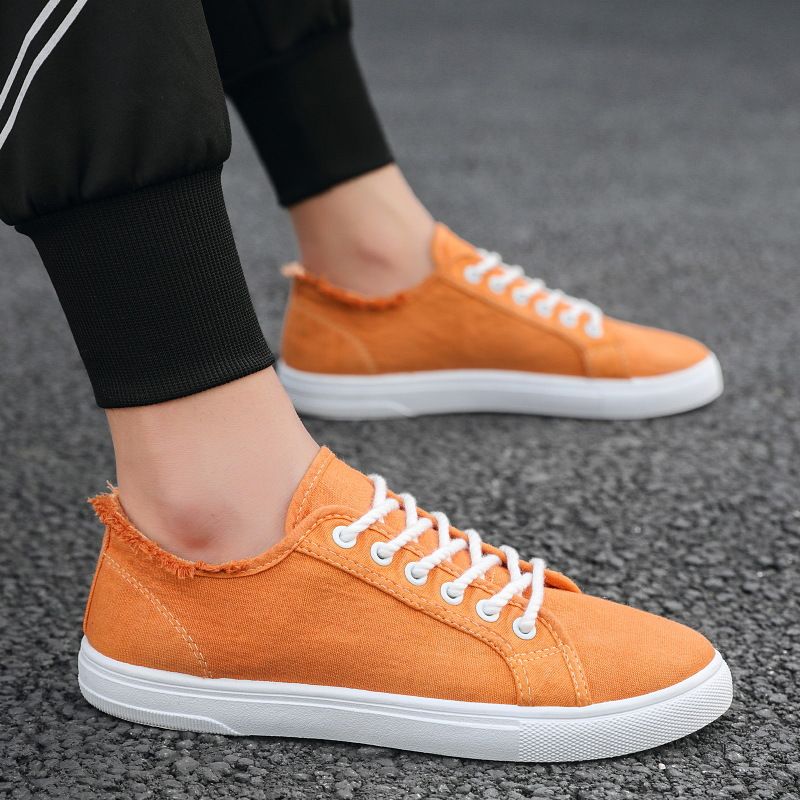 Scarpe da uomo in tela, scarpe bianche basse con suola morbida, alla moda e casual, con un solo piede, versione coreana per studenti, alla moda._voghion.com