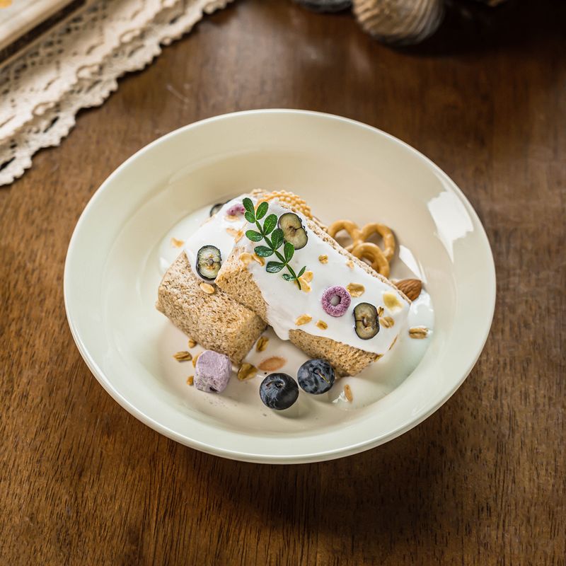 Cream-colored Ceramic Deep Round Dinner Plate Solid-color Dinner Plate For Home Use_voghion.com