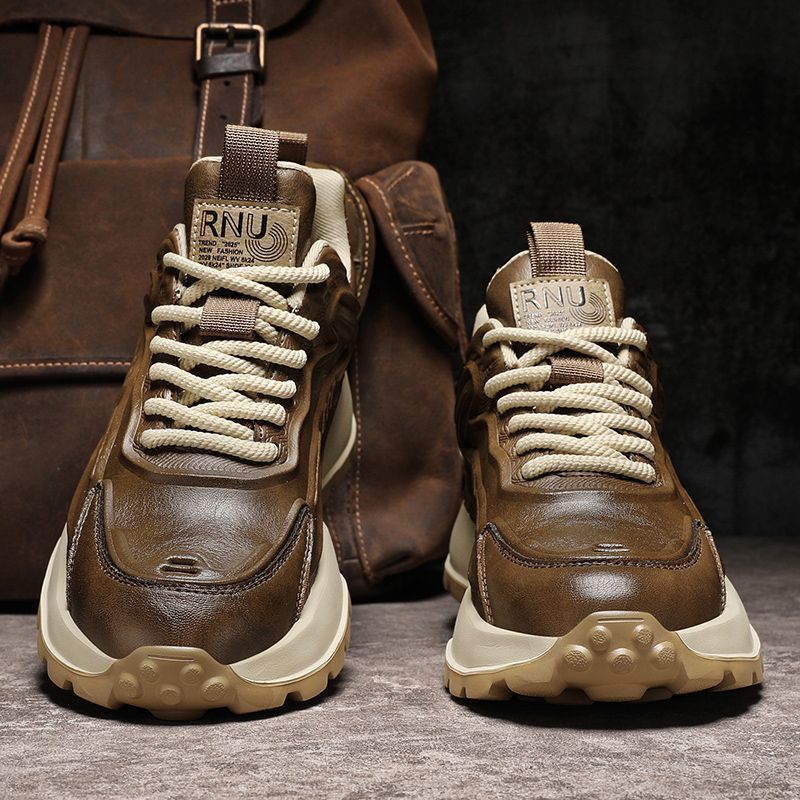 Scarpe sportive da uomo con suola spessa in pelle nera con rialzo in altezza_voghion.com