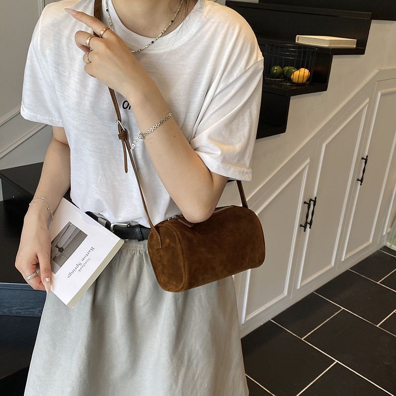 Borsa a tracolla minimalista in pelle scamosciata da donna, autunno/inverno 2025, borsa a tracolla da ascella_voghion.com