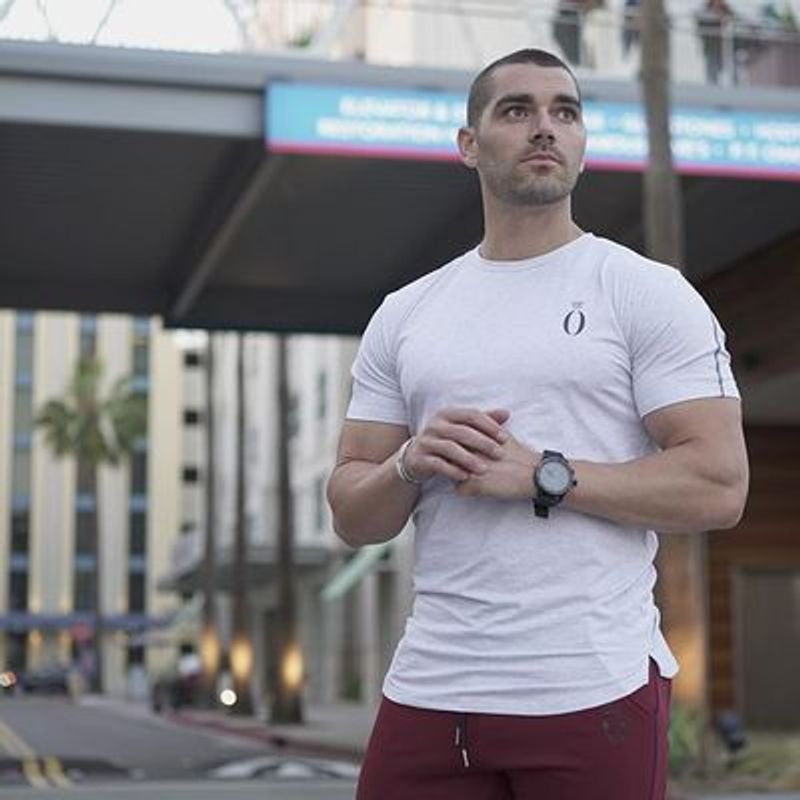 Rundhalsausschnitt kurzarm engen t-shirt neue stil männer fiess sport läuft weich und elastisch_voghion.com