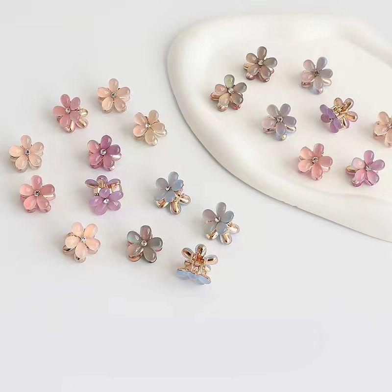 Mini horquilla de verano para mujer, accesorio para el cabello con flequillo roto de tamaño pequeño, ideal para celebridades de Internet (2023)_voghion.com
