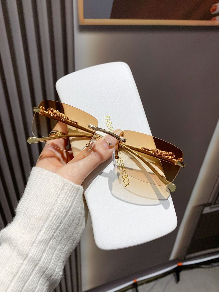 LazyZoom Glasses European Hip Hop Ins Internet Influencer Street Snap Women's Small Frame_voghion.com