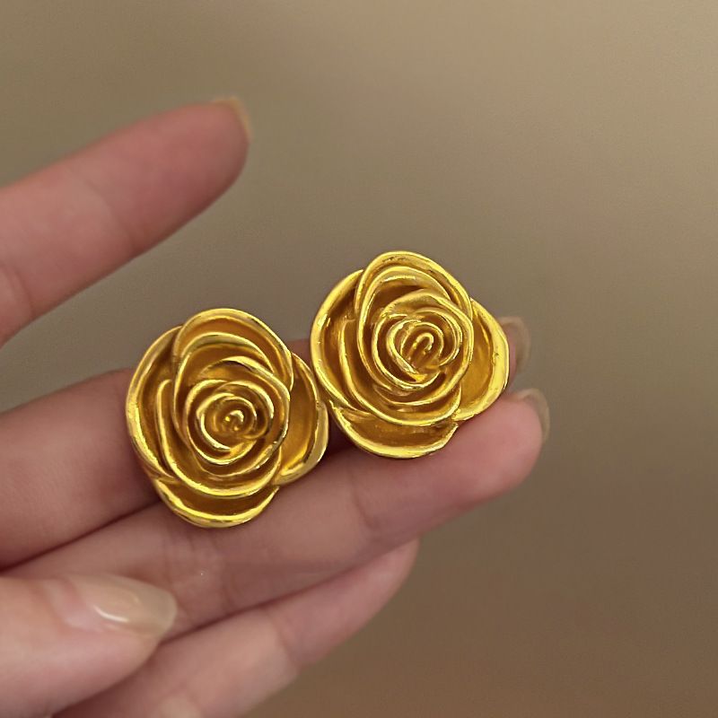 Orecchini a forma di farfalla con perla in argento placcato oro autentico con design esagerato, di alta qualità._voghion.com