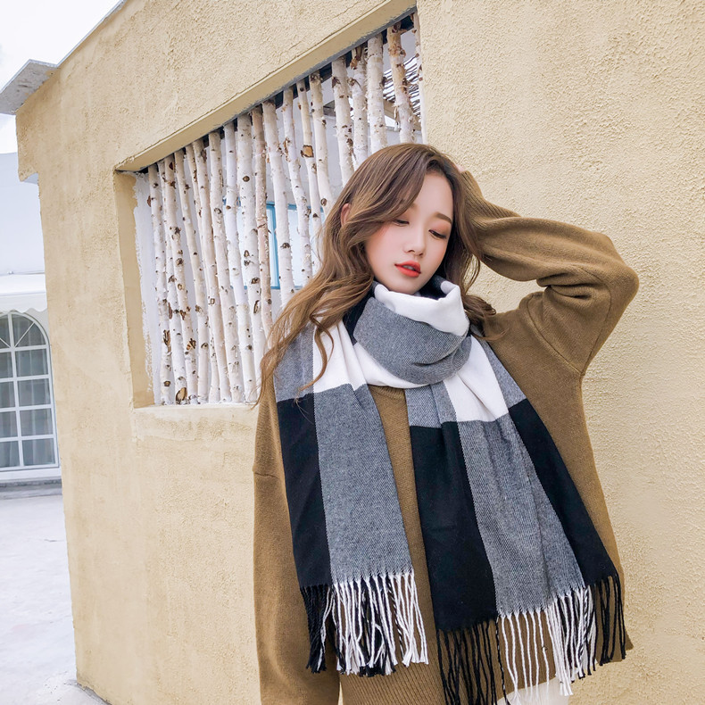 Unisex Doppelseitiger Schal mit großem Karomuster. Extra dicker Latzumhang für Damen._voghion.com