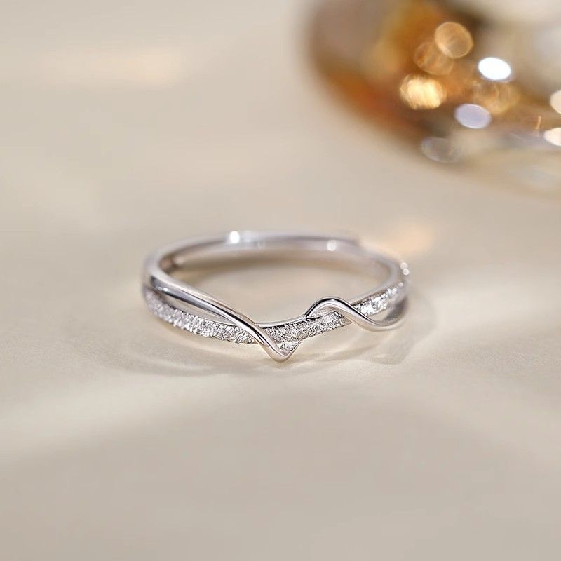 Line Simple Female Ins Niche Plain Circle Open Möbius Design High-end Sense Index Finger Ring_voghion.com
