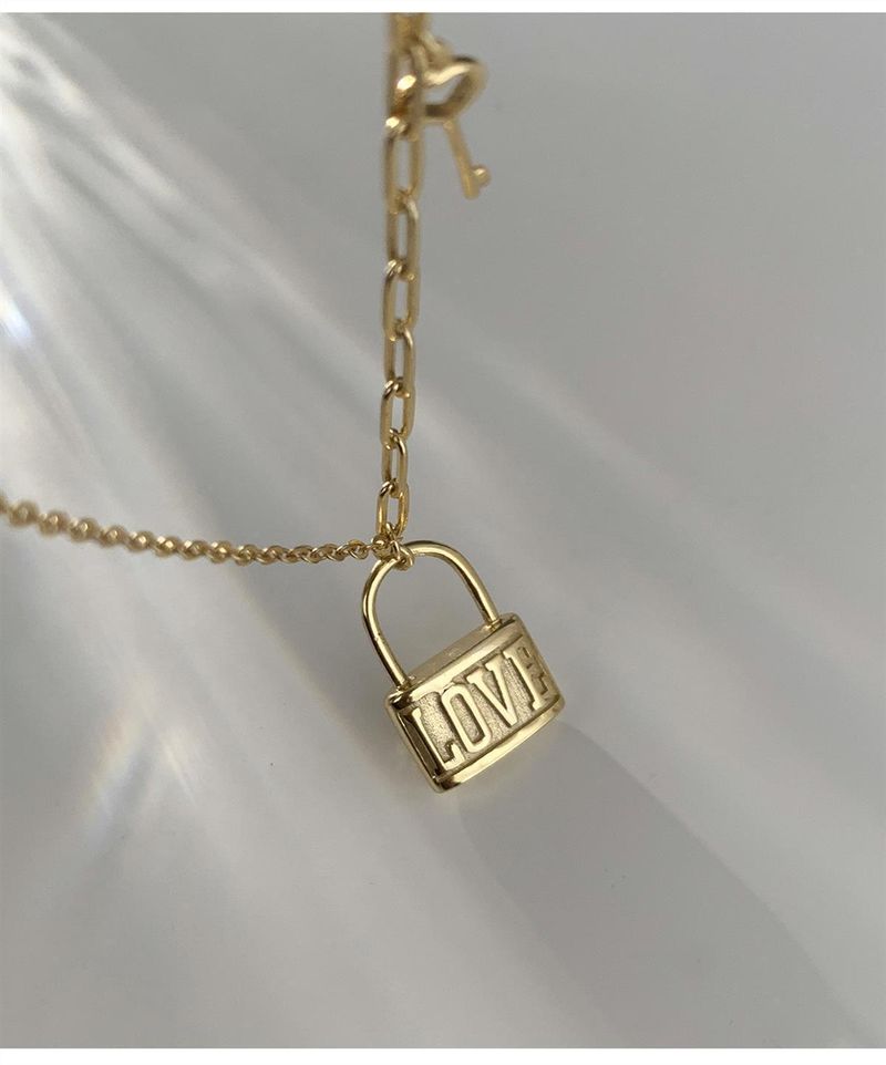 LOVE Lock Necklace Women's Instagram Does Not Fade, Simple Personalized Design Feeling Small, Cold and Trendy Style,_voghion.com