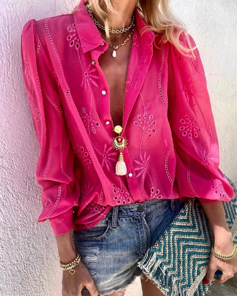 Damen-Langarm-Revershemd mit hohlem Muster in Rosenrot_voghion.com