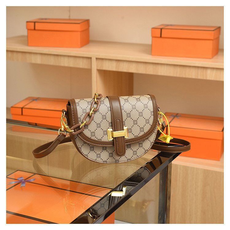Bolso de mujer 2023 nuevo bolso de sillín bolso de hombro de marea bolso pequeño bolso cruzado de mujer_voghion.com