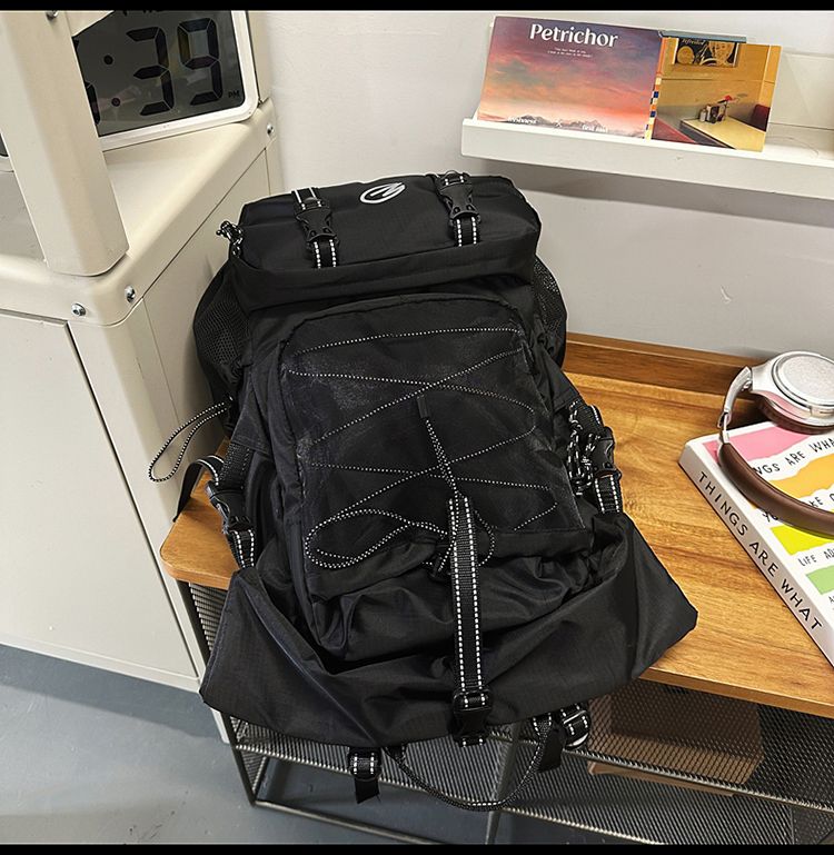 Kurzstrecken-Reiserucksack mit großer Kapazität im Arbeitskleidungsstil, funktionaler Wander-Persönlichkeits-Trendsportrucksack für Studenten_voghion.com