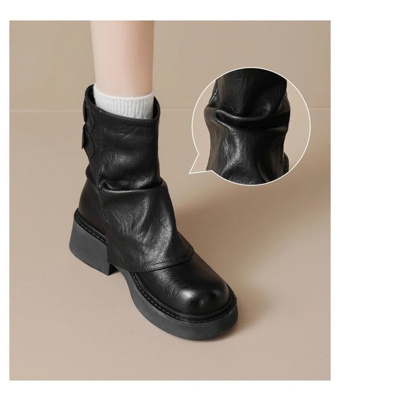 Bottes Martin courtes à la mode pour femmes, automne et hiver 2025, semelle épaisse, revers marron, style western, confortables, légères, tendance et polyvalentes_voghion.com