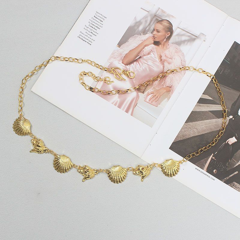 Catena per il corpo pesante artigianale in stile etnico bohémien, con conchiglia in metallo, da donna_voghion.com