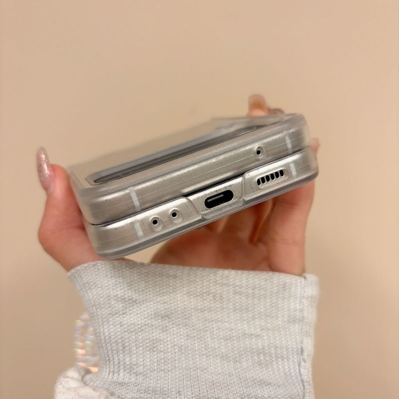 ins feather yarn gradient for Samsung zflip5 folding screen phone case GalaxyZFLIP3/4 protective case_voghion.com