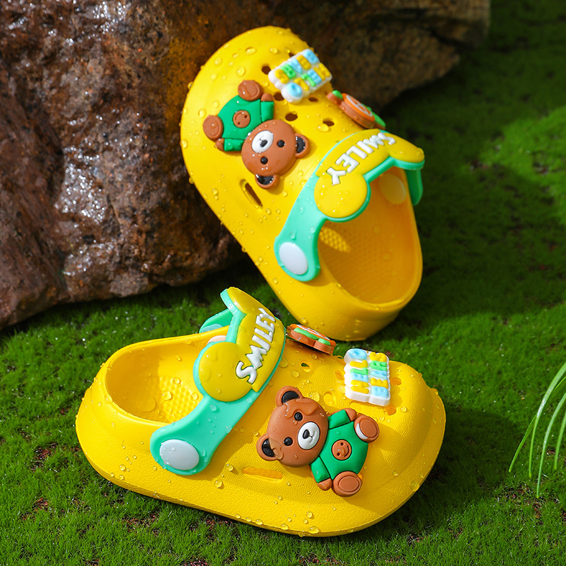 Sandales pour filles, bébés d'été pour enfants, semelles souples d'intérieur, pantoufles antidérapantes pour nourrissons et jeunes enfants, garçons de dessin animé,_voghion.com