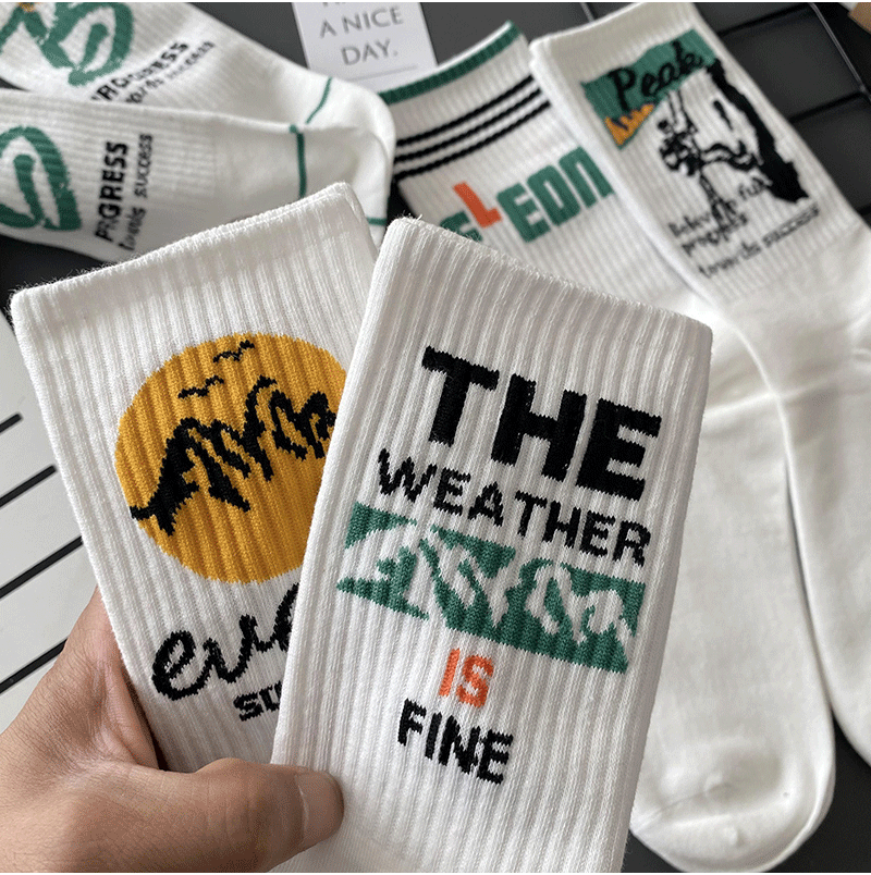 Socken Herren Langarm Herrensocken Brief Anti-Geruch Vielseitig Trendig Mittelarm Herbst und Winter Studentensport_voghion.com