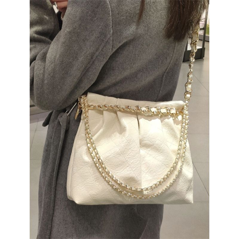 Frühjahr/Sommer Einzel-Schultertasche Mutterkette Große Kapazität Umhängetasche 2024 Neue Sub Fashion Wandertasche_voghion.com